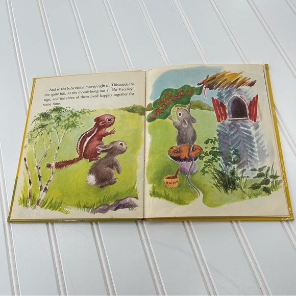 Vintage Rare Interesting Children’s Books Lot of Two - Picture 8 of 16